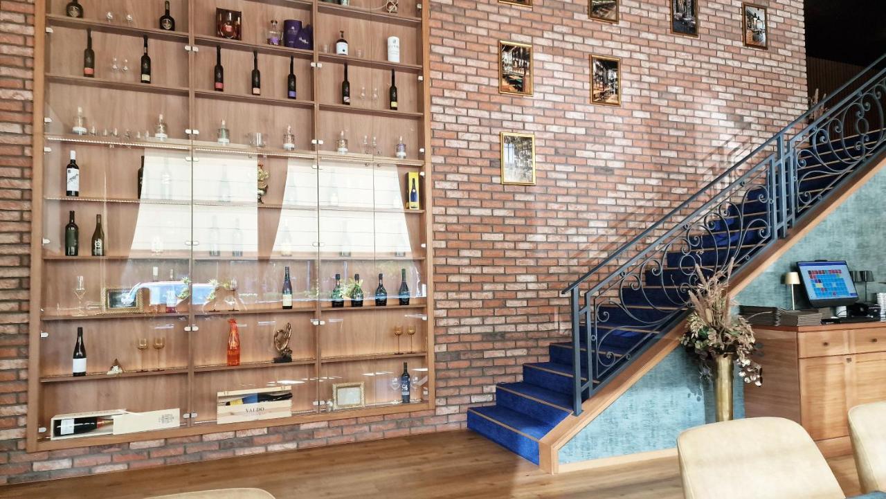 Luxo 2 Room Apartments By Bratislavatrip Exterior foto
